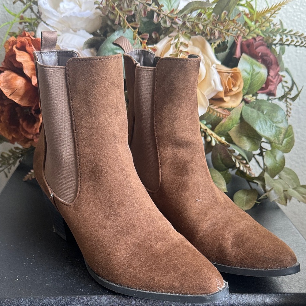 GAP  Brown Suede Ankle Boots